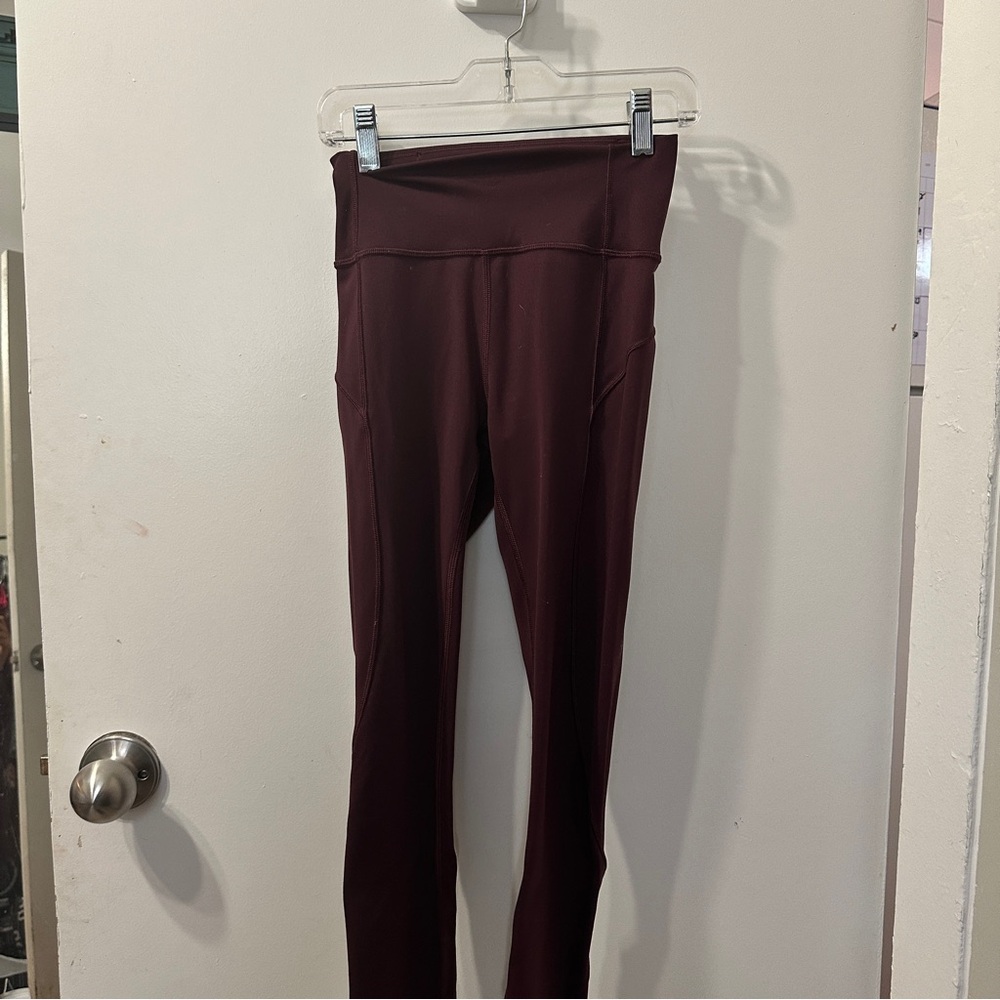 Lululemon wunder under size 2 leggings plum